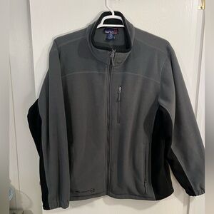 Free Country Men's Gray and Black Fleece Jacket